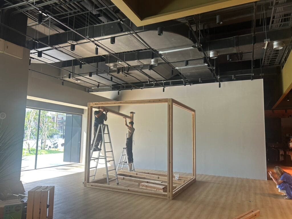 台湾の茶室の作業風景2